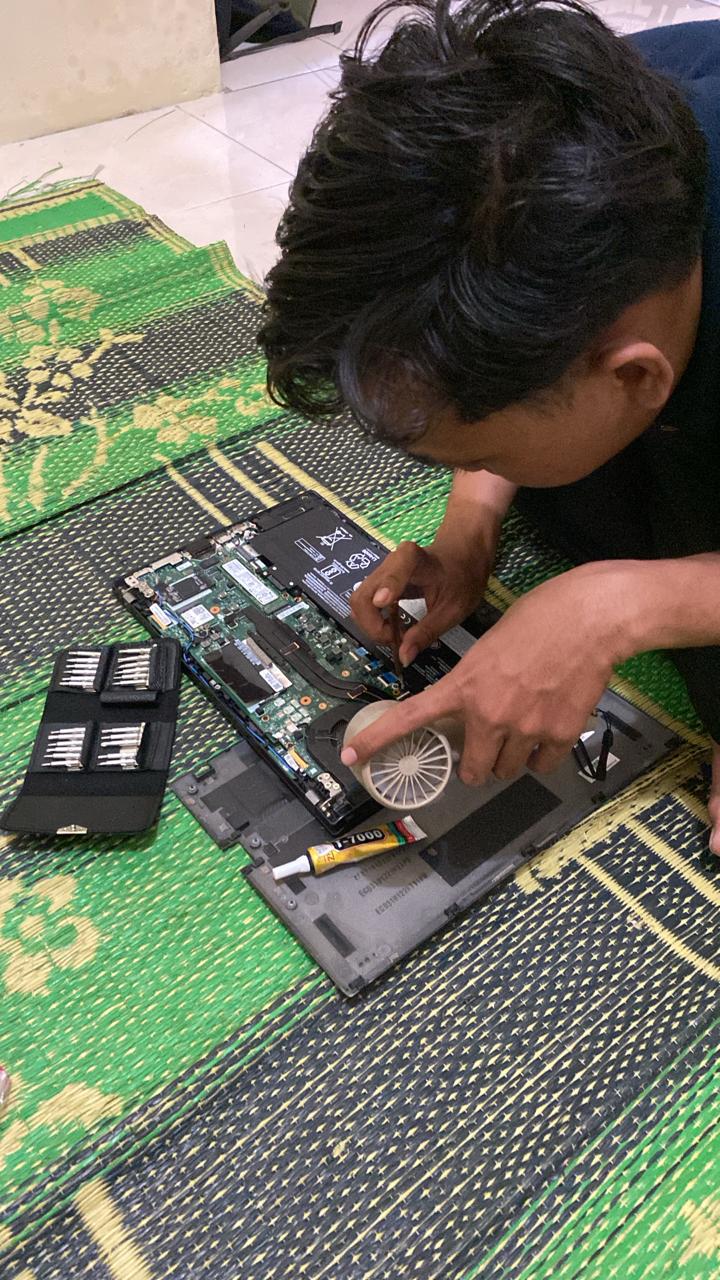 Service Laptop